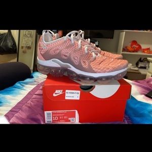 Women’s Vapormax Plus